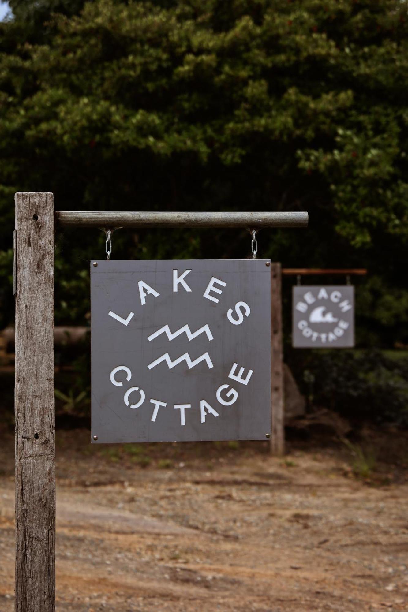Eight Acres Lakes Entrance Exterior foto